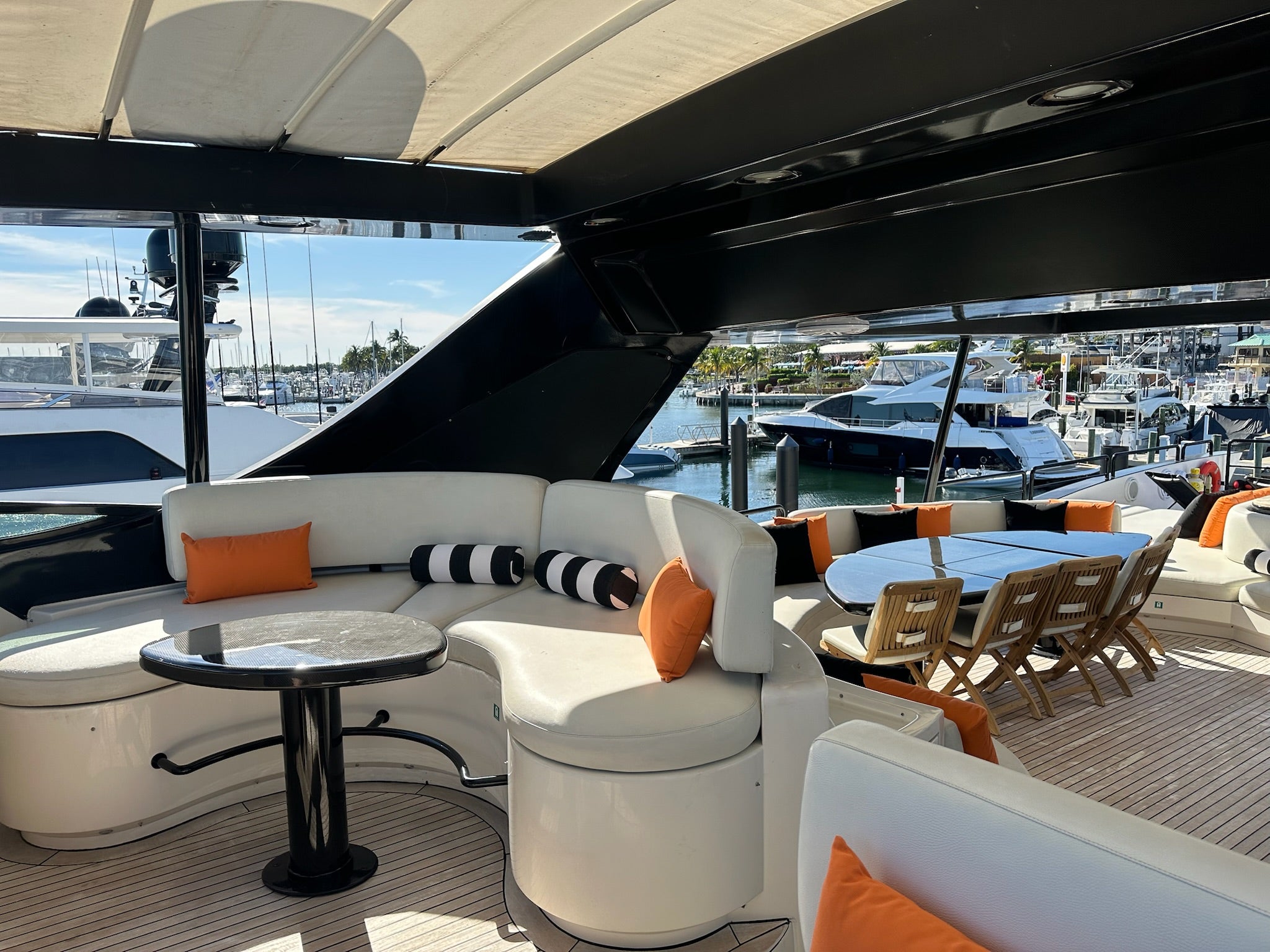 130FT Azimut / "Infinity"