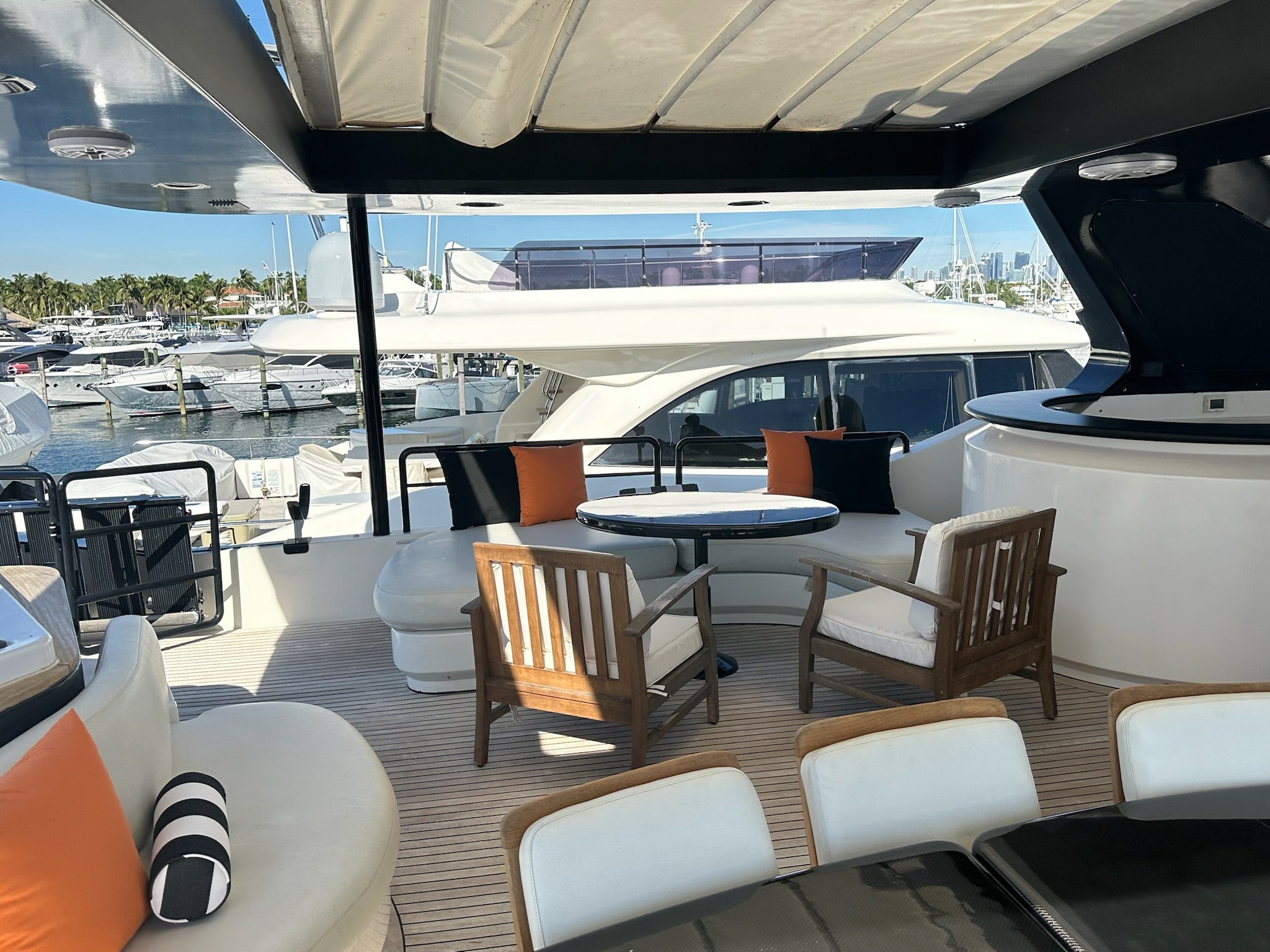 130FT Azimut / "Infinity"
