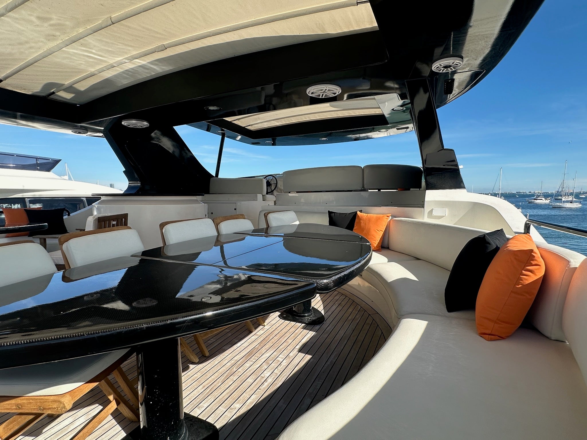 130FT Azimut / "Infinity"