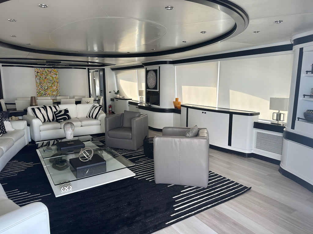 130FT Azimut / "Infinity"