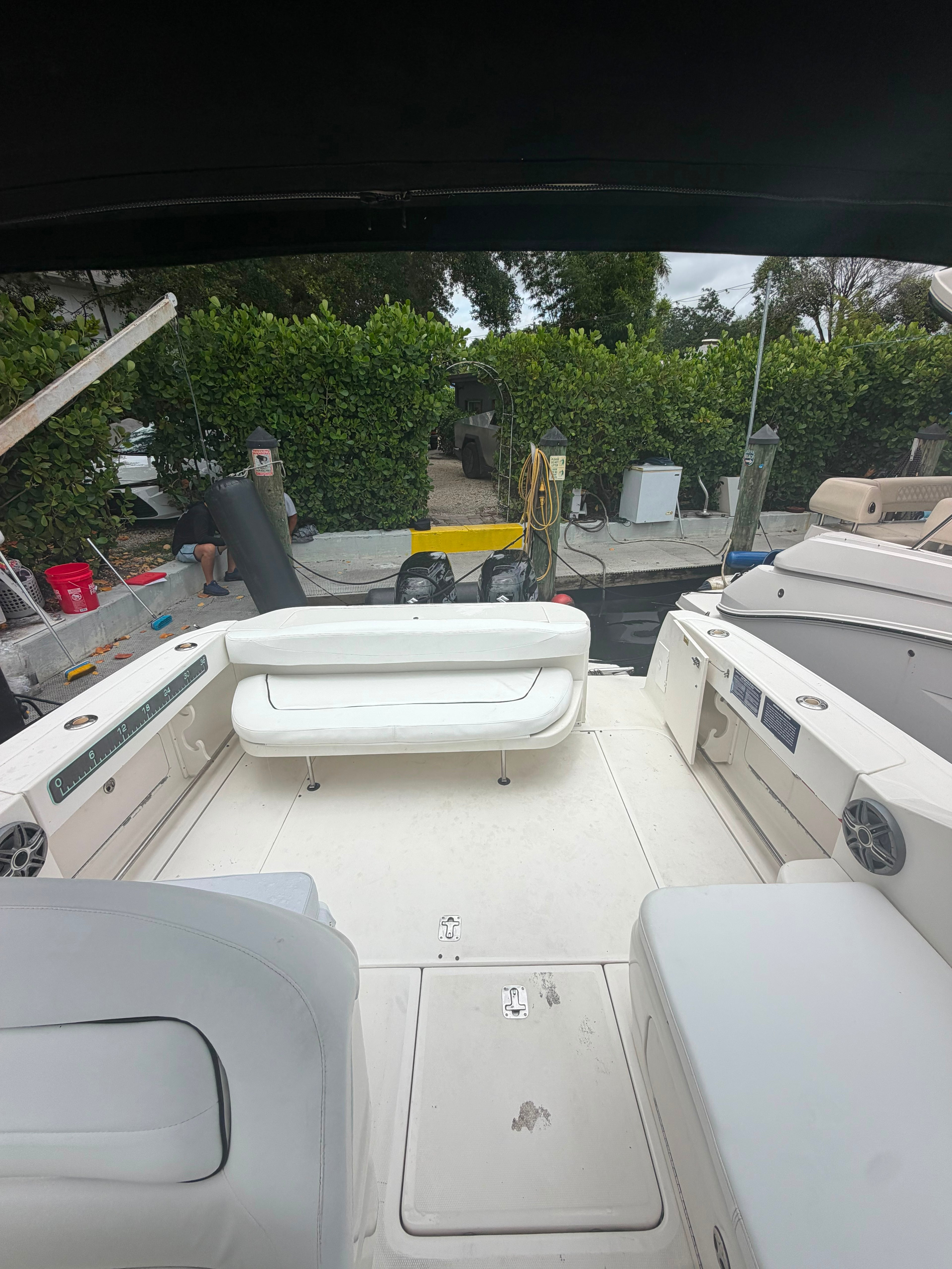 31FT Sea Ray