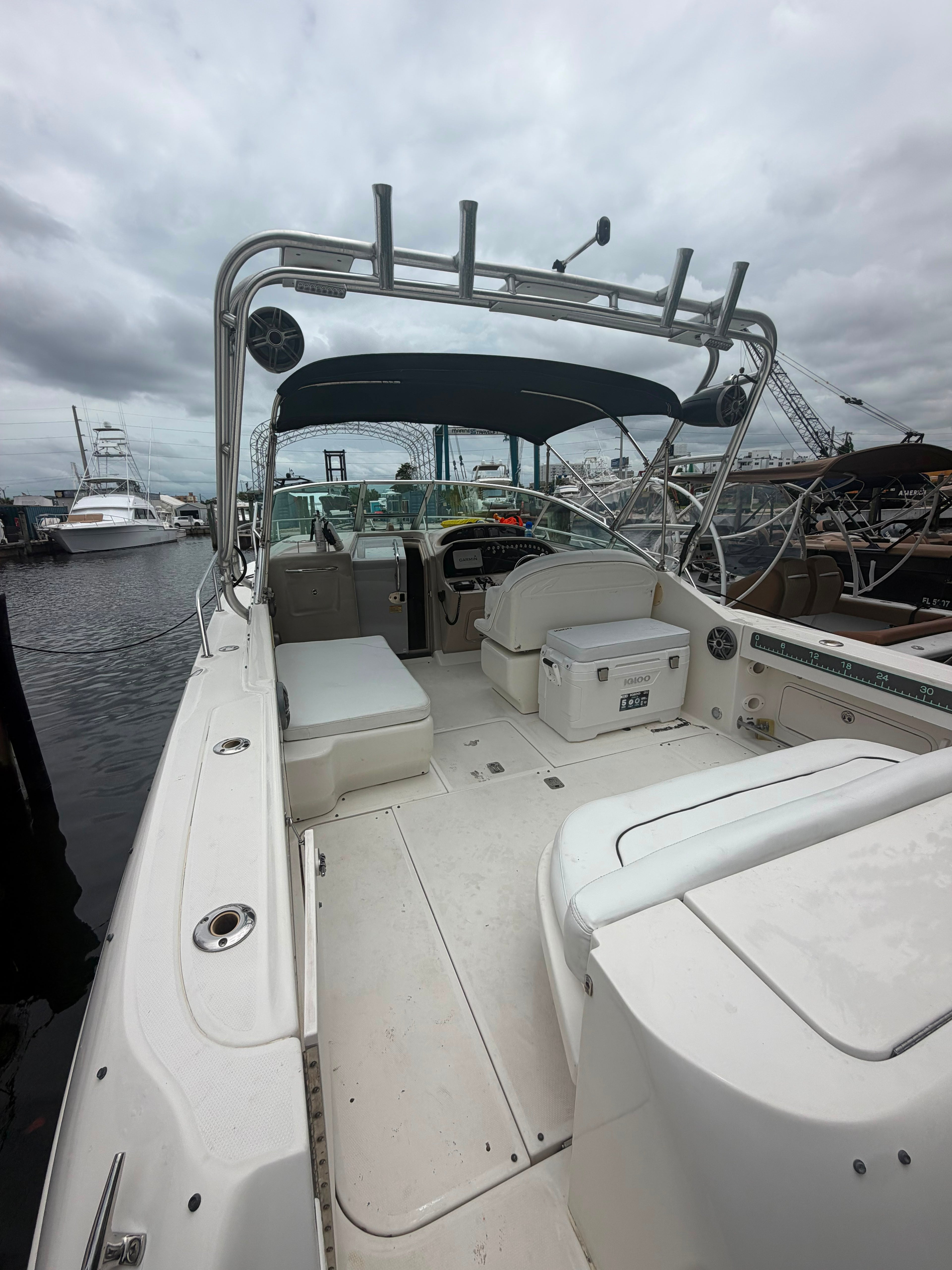 31FT Sea Ray