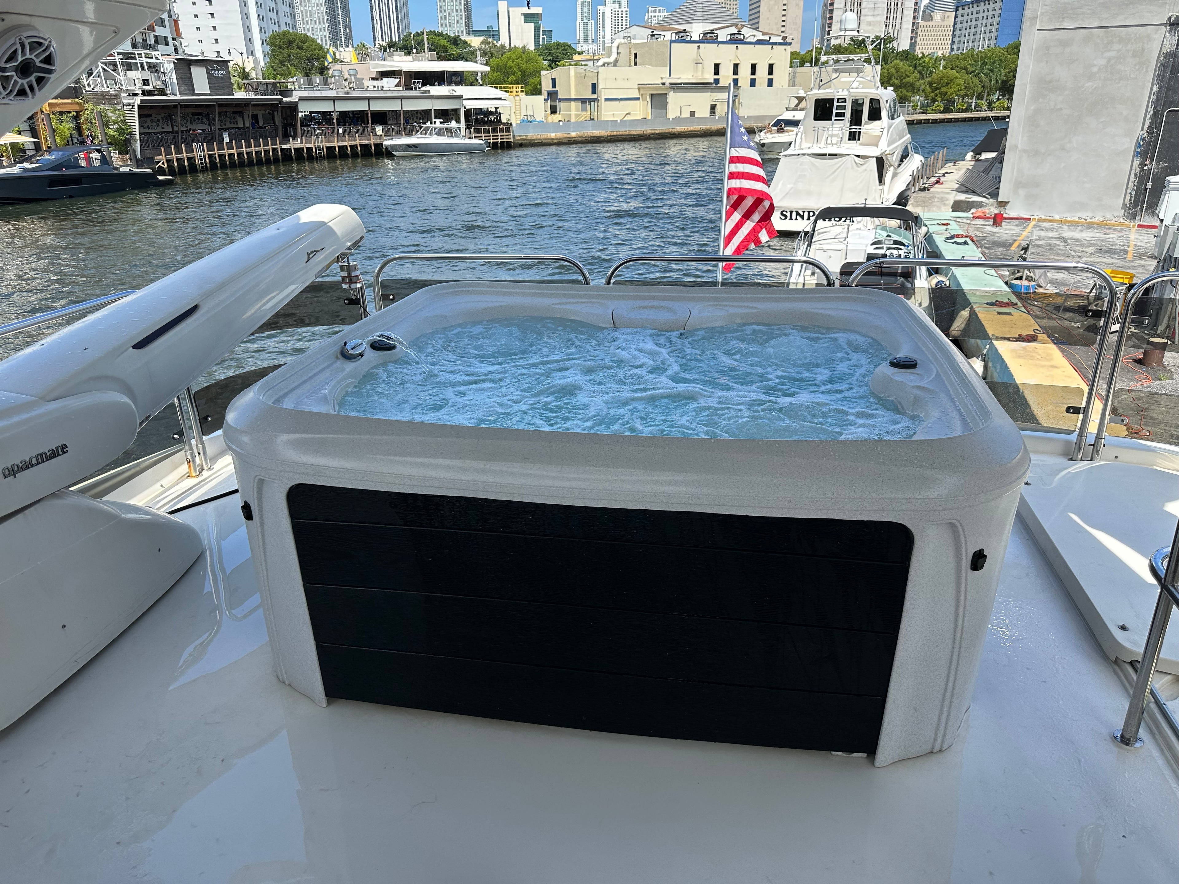 90FT Sunseeker