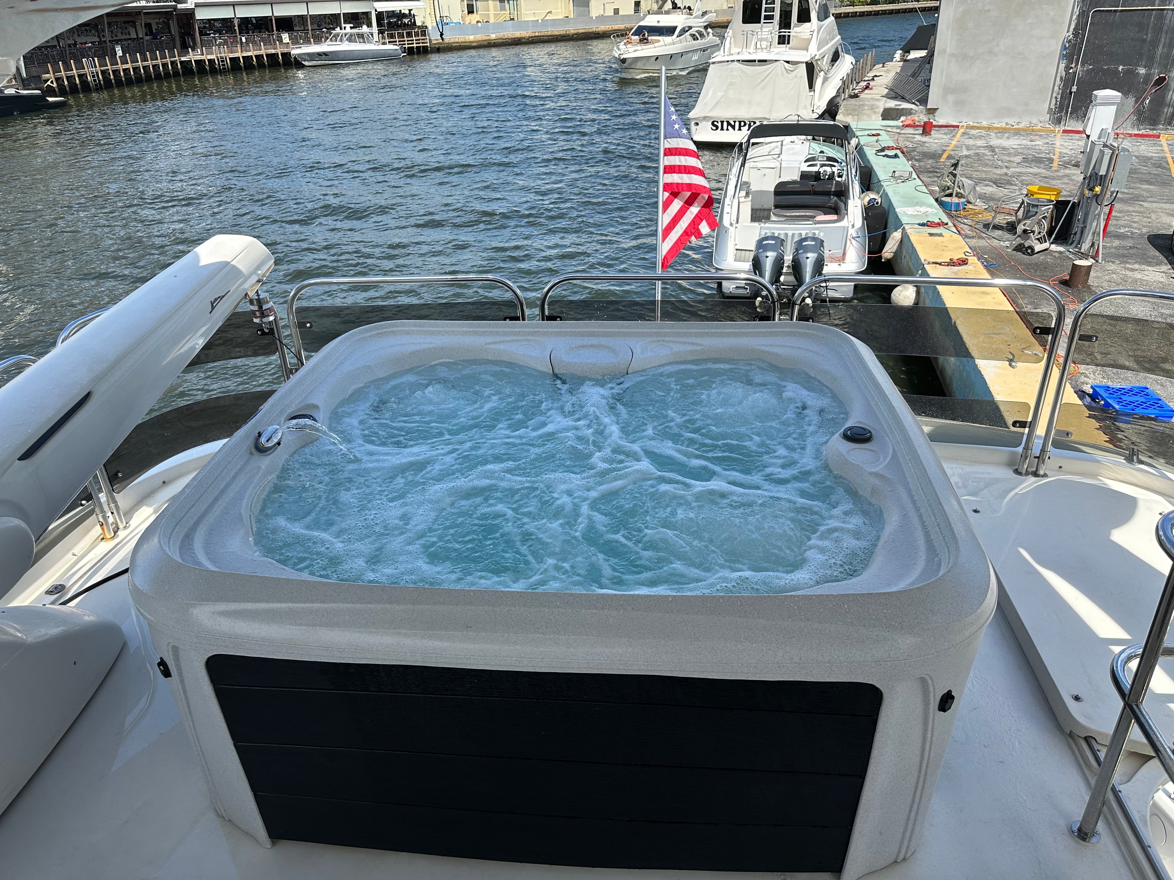 90FT Sunseeker
