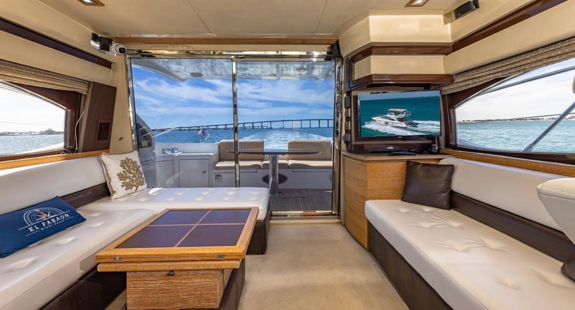 55FT Azimut Faravén