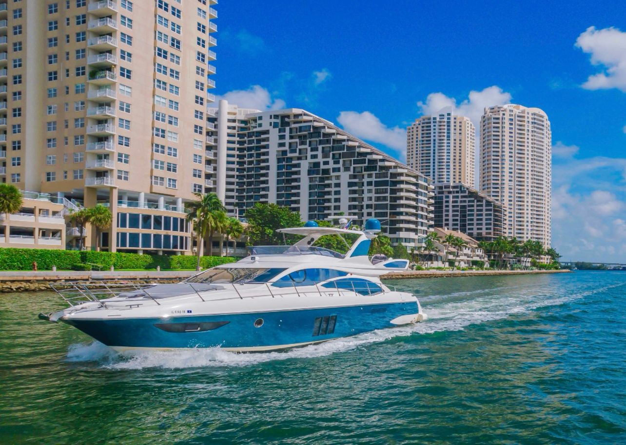 70FT Azimut T
