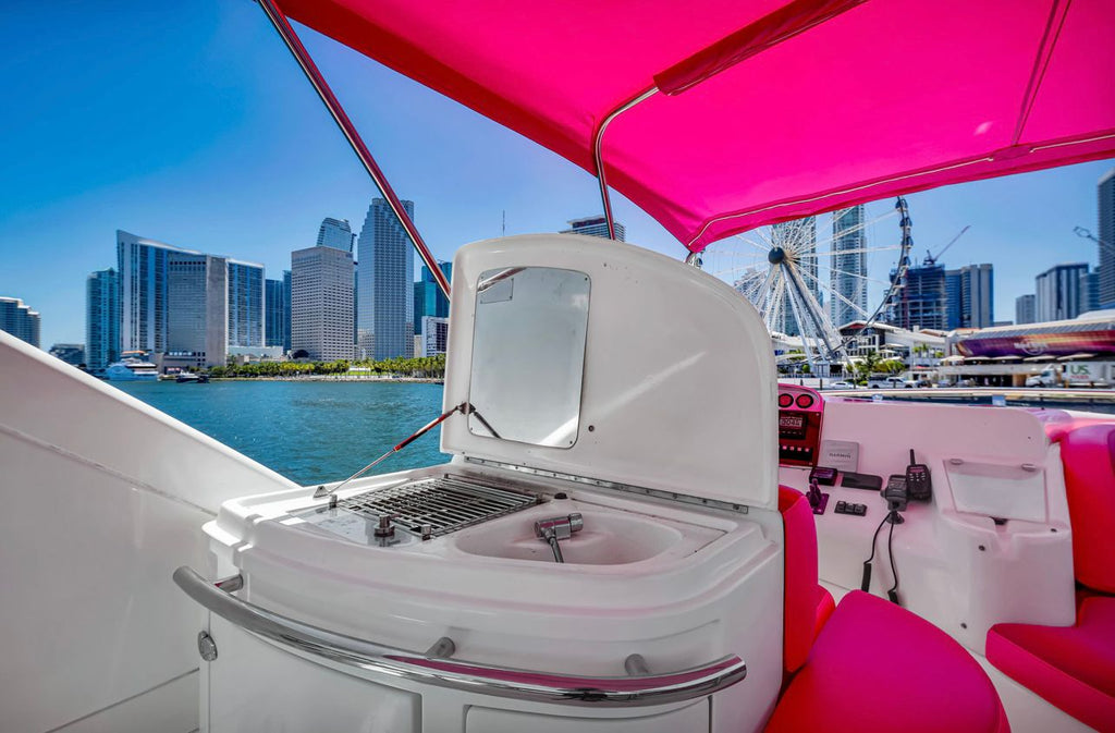 60 FT Azimut Pink