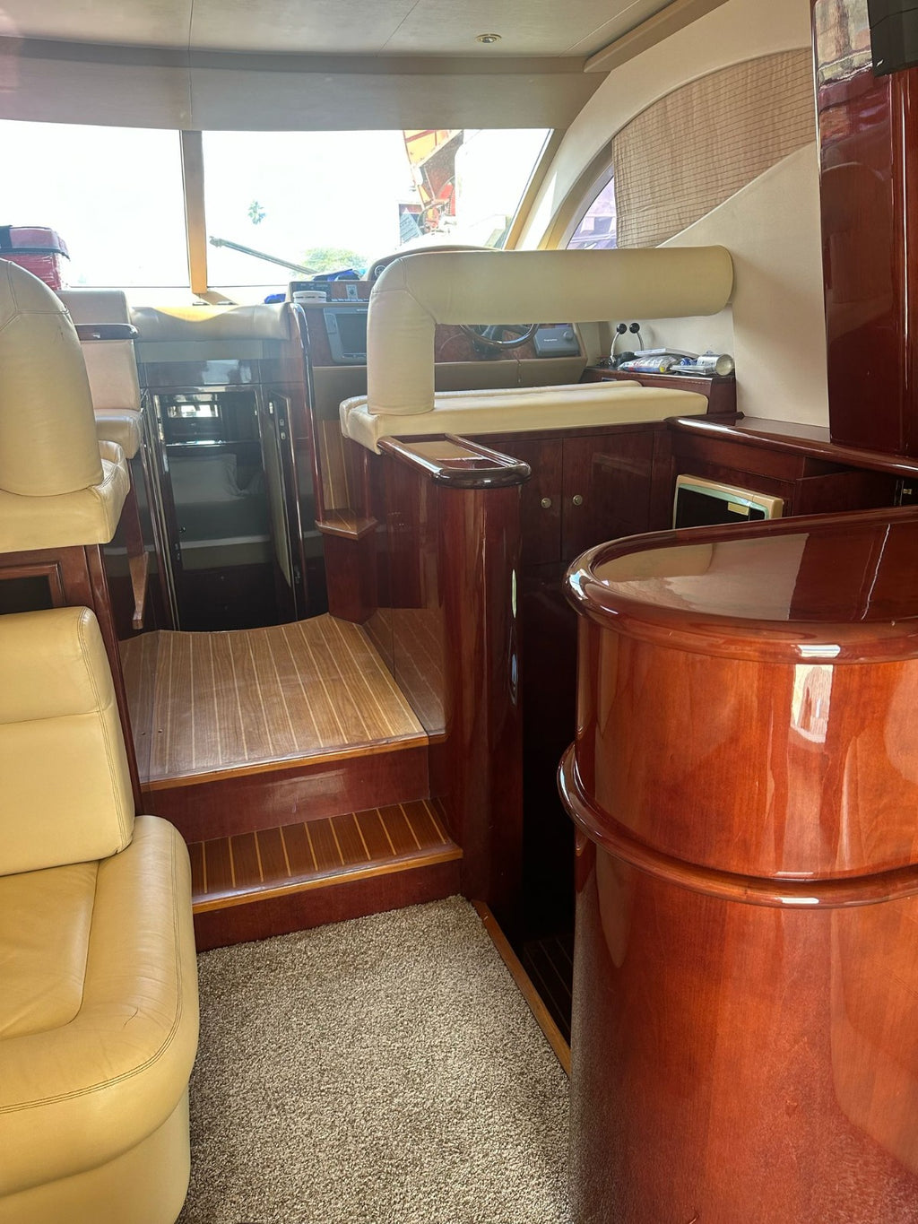 60 FT Majesty