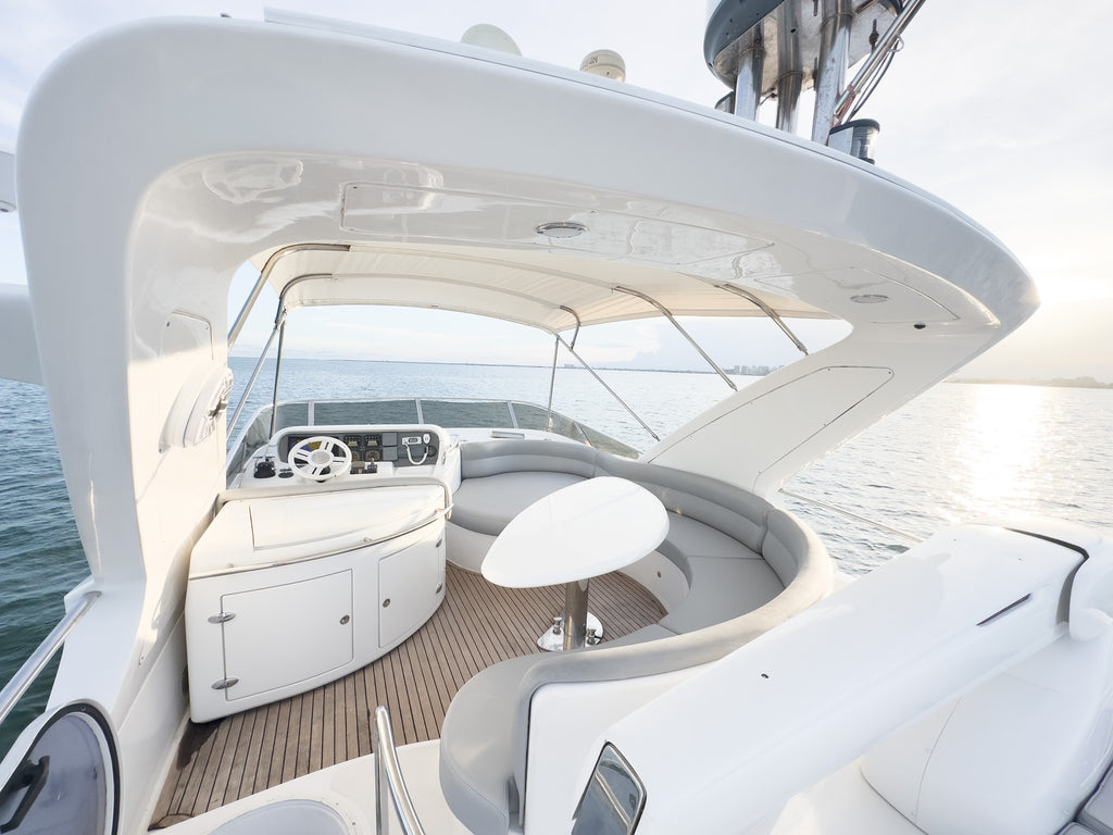 60 FT Azimut Luxury Charter