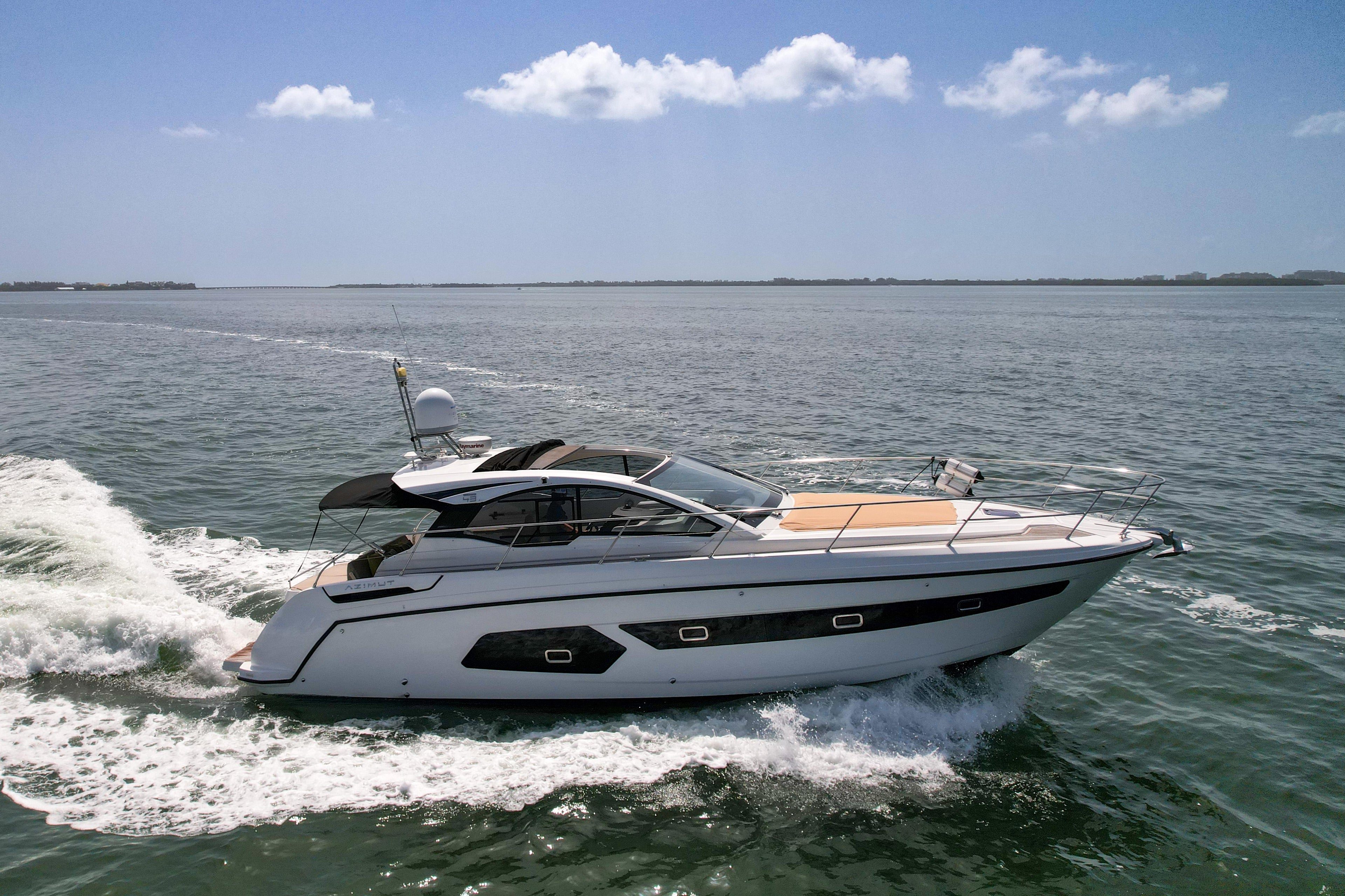 43 Azimut