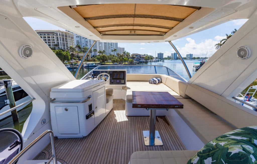 60 FT Azimut Yacht