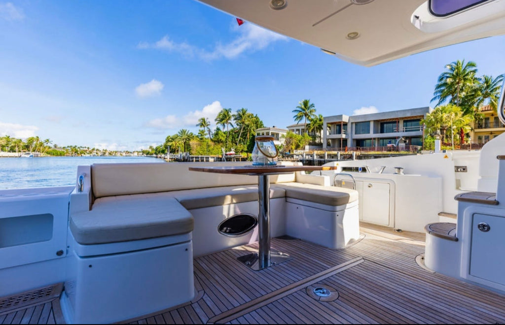 60 FT Azimut Yacht
