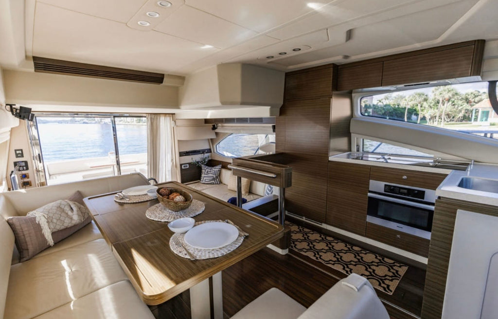 60 FT Azimut Yacht