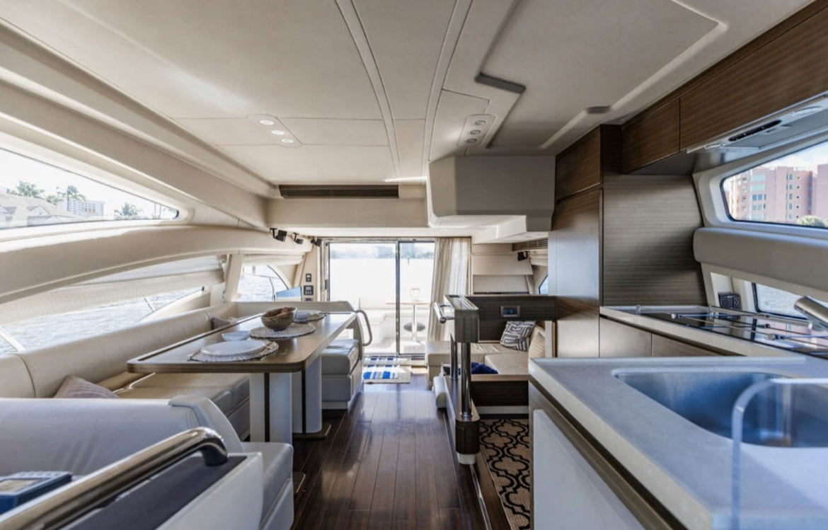 60 FT Azimut Yacht
