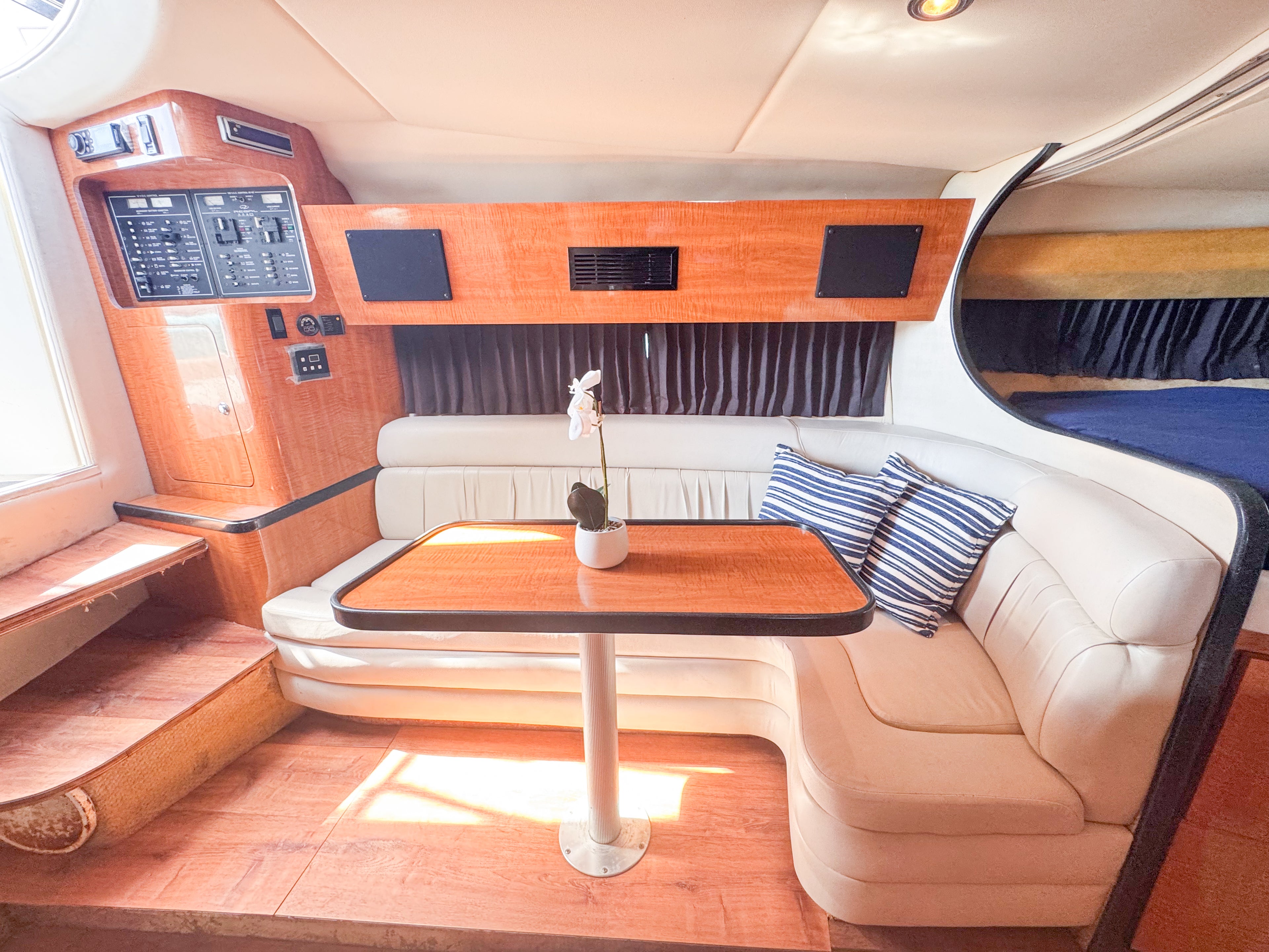 36FT Regal