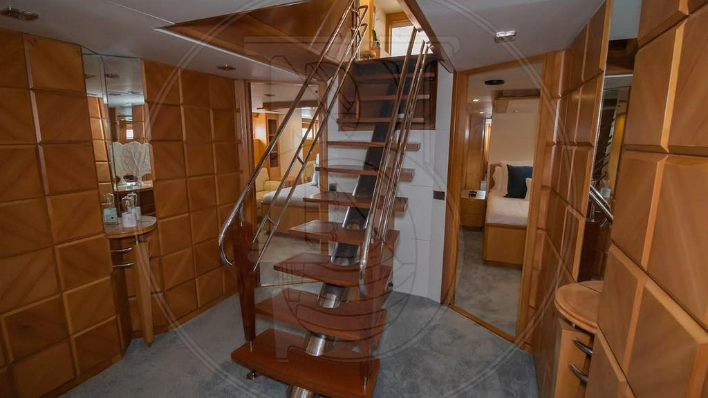 128FT Angeles III