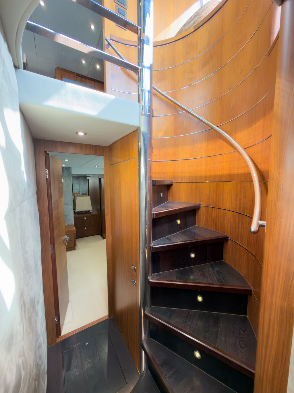 80FT Sunseeker SMU