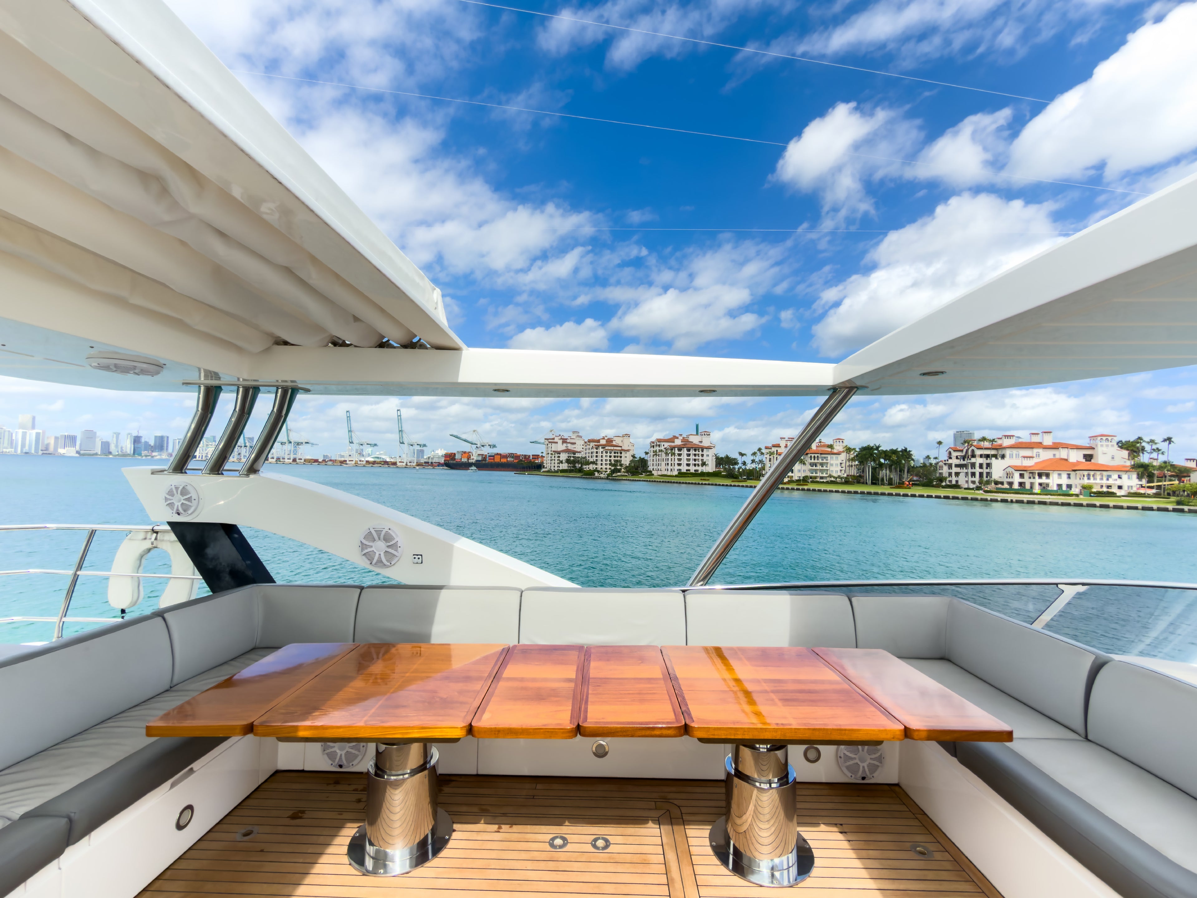 80FT Sunseeker SMU