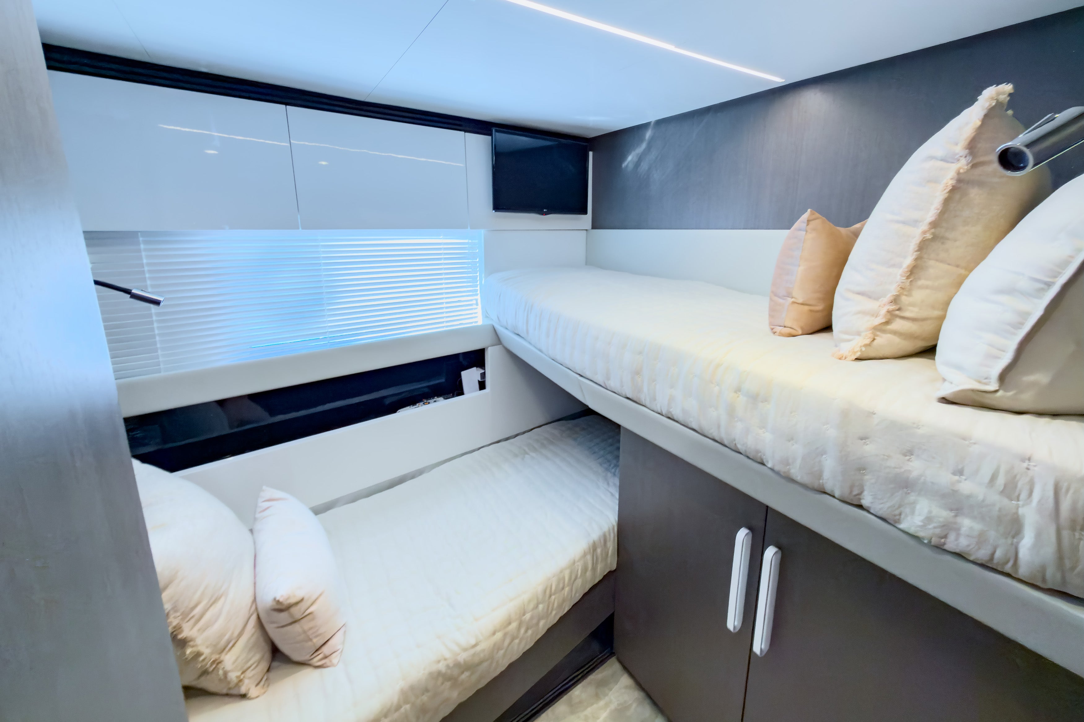 70FT Azimut S7