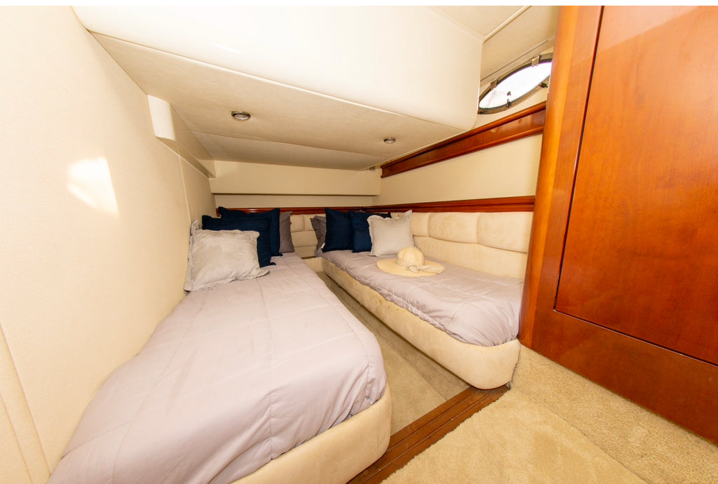 55FT Flybridge