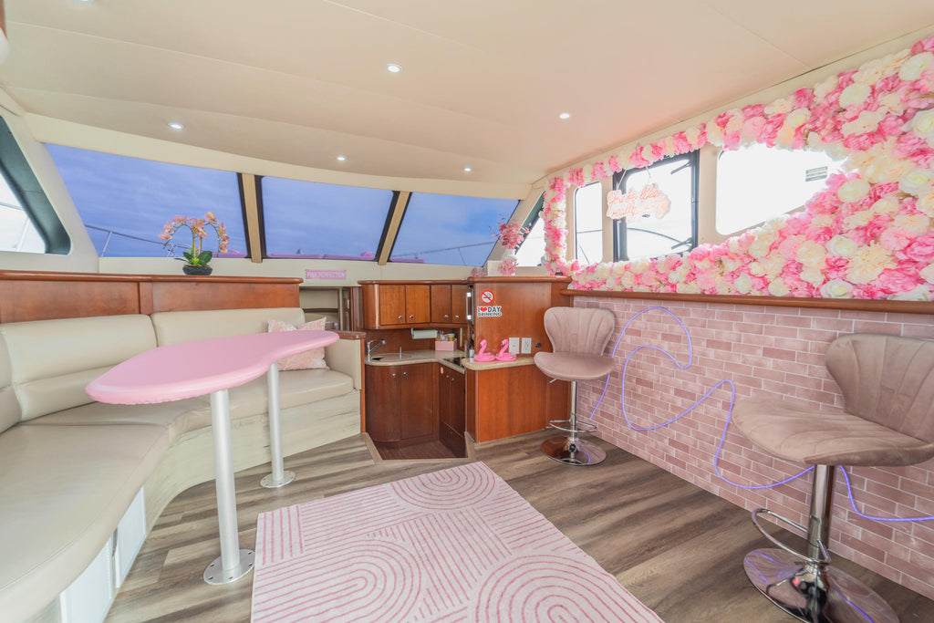 50FT Lady Pink