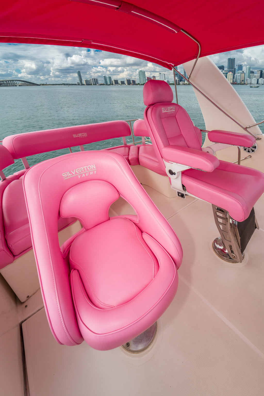 50FT Lady Pink