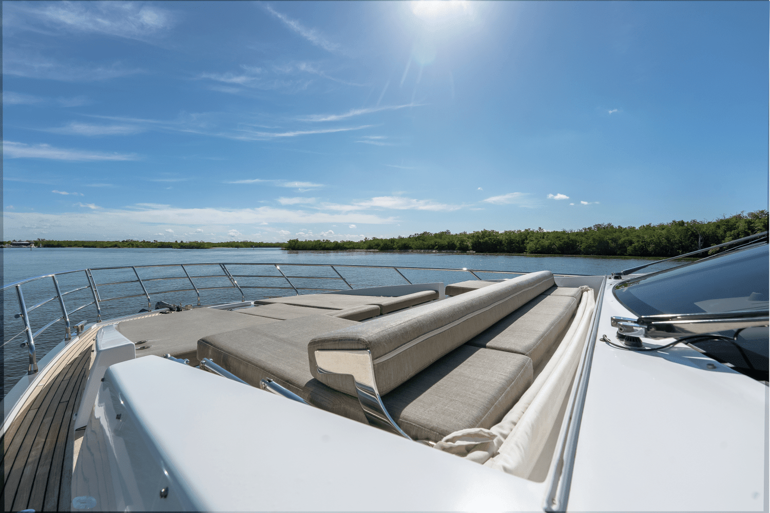 68ft Azimut