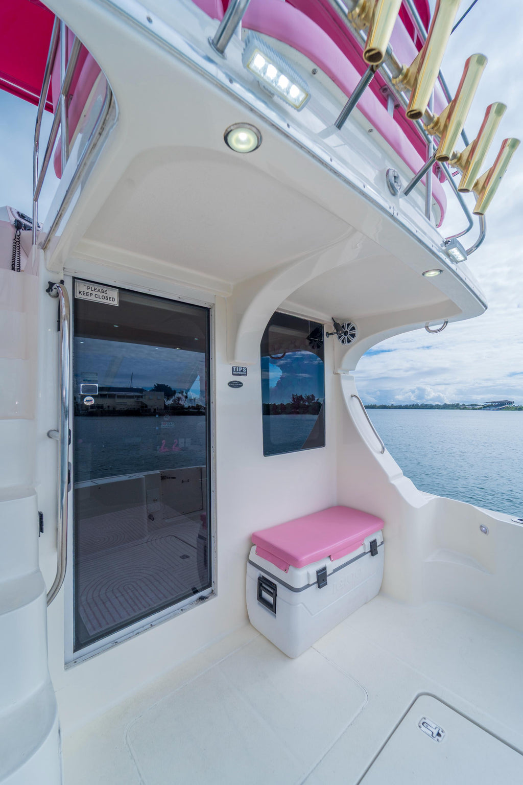 50FT Lady Pink