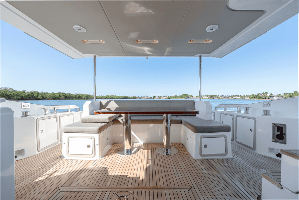 68ft Azimut The One