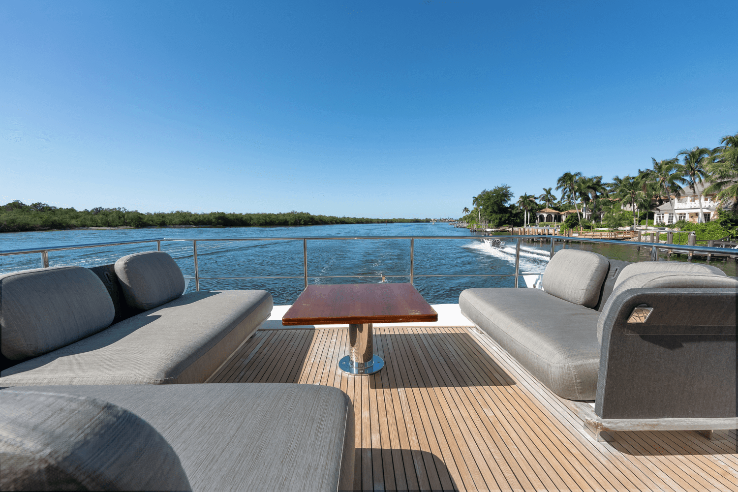 68ft Azimut The One