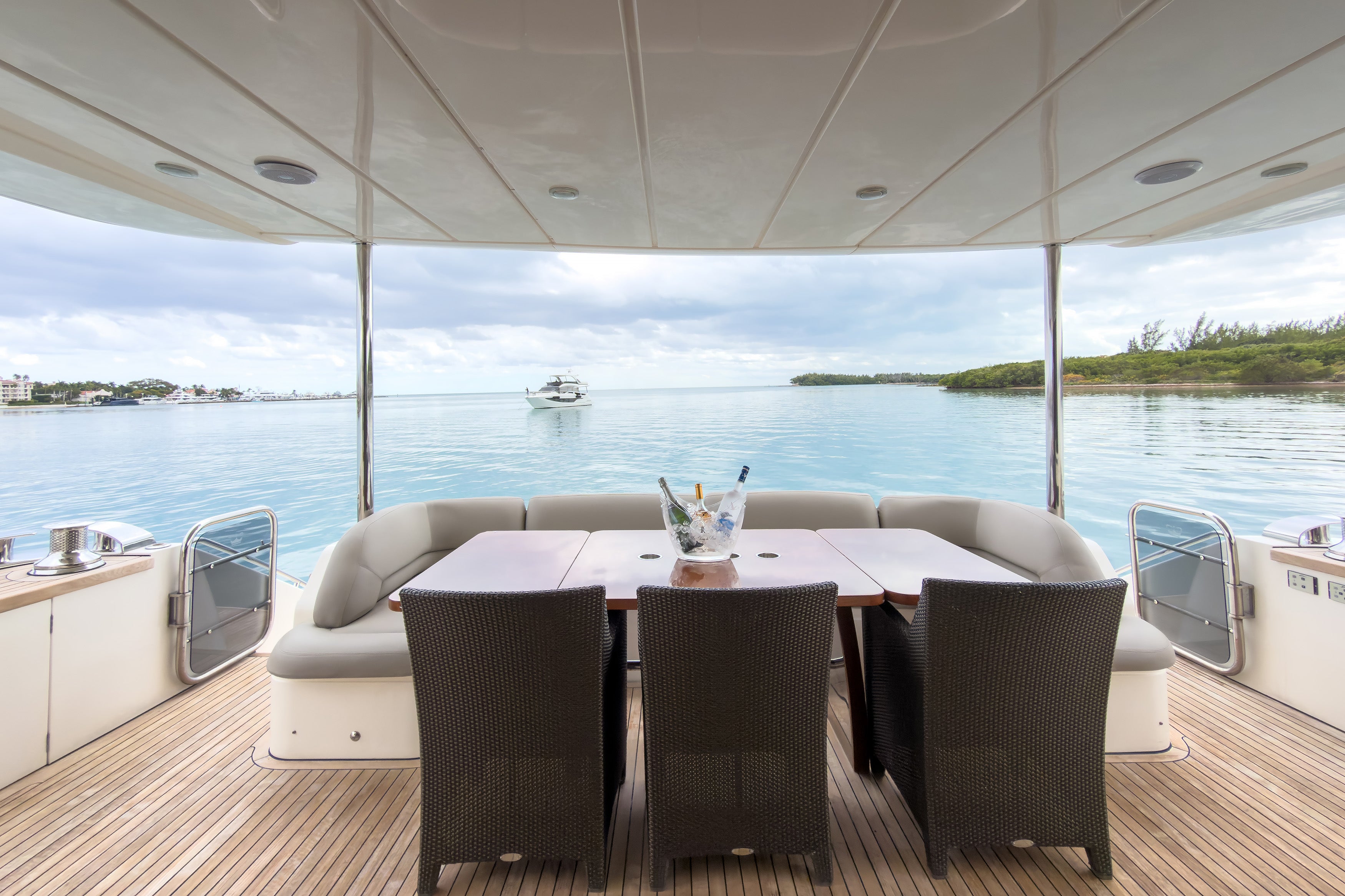 88FT Princess PFO