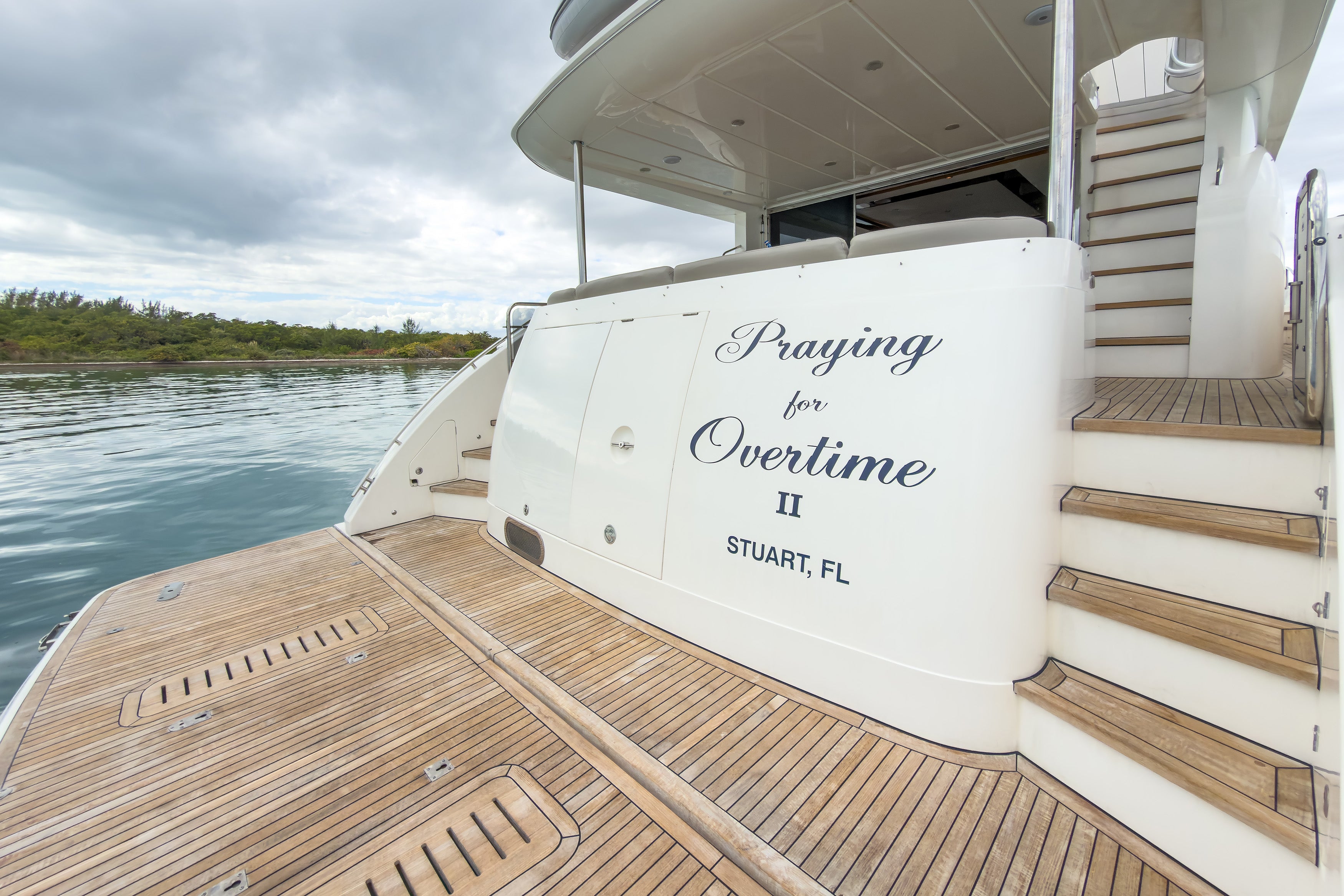 88FT Princess PFO