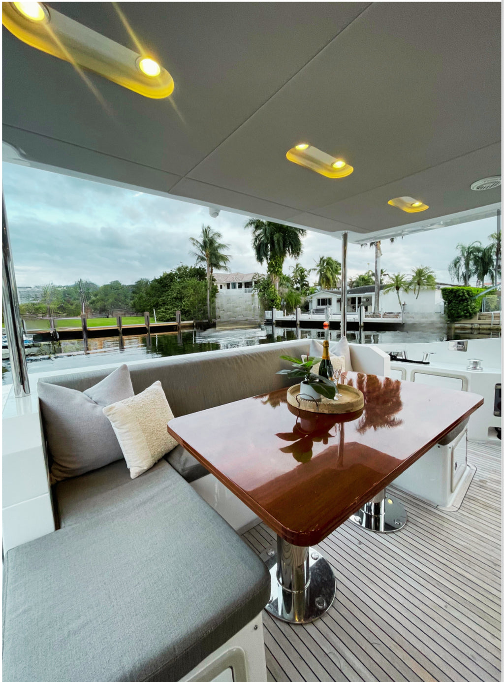 68ft Azimut