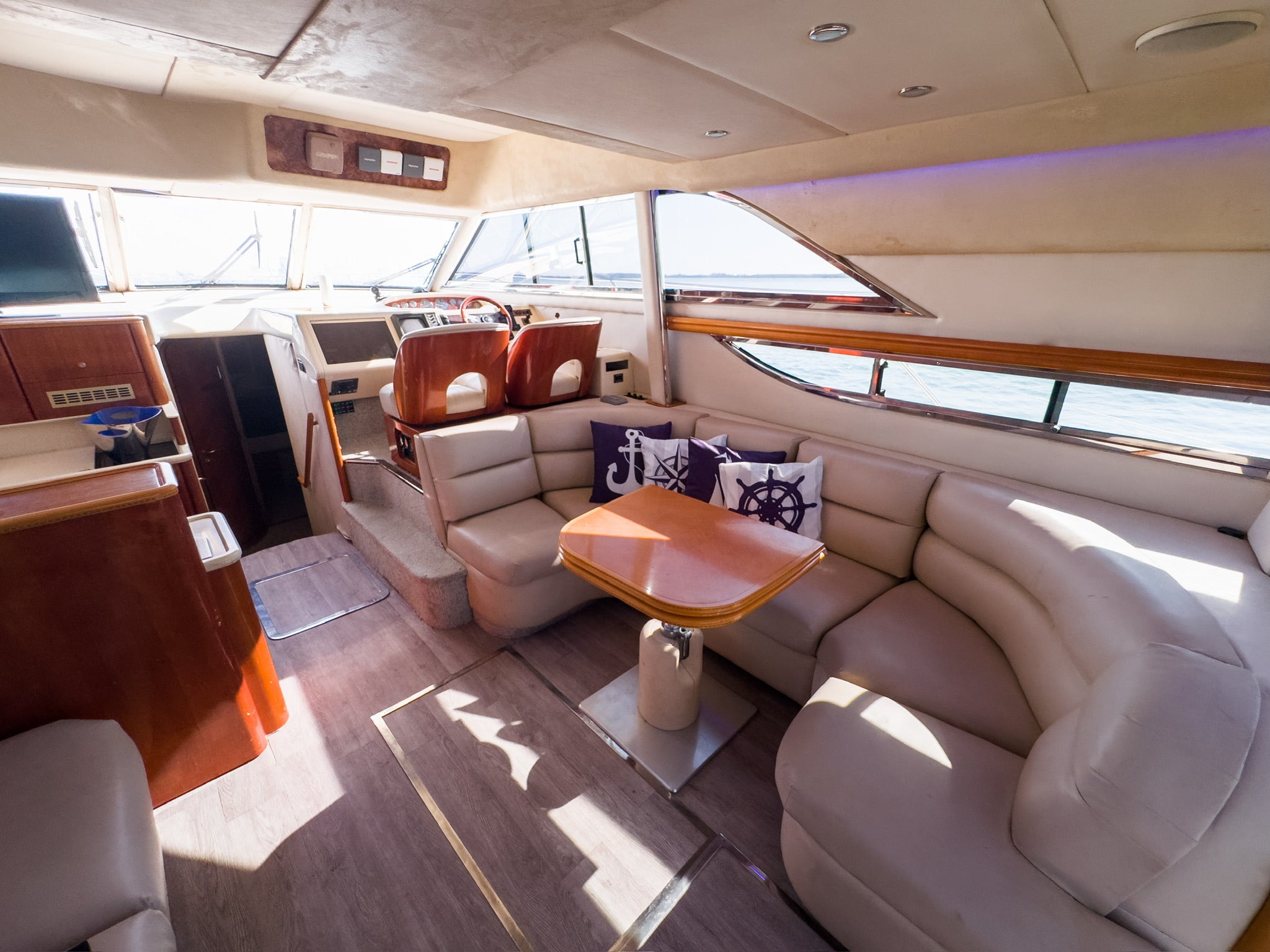 48FT GAZZELLA
