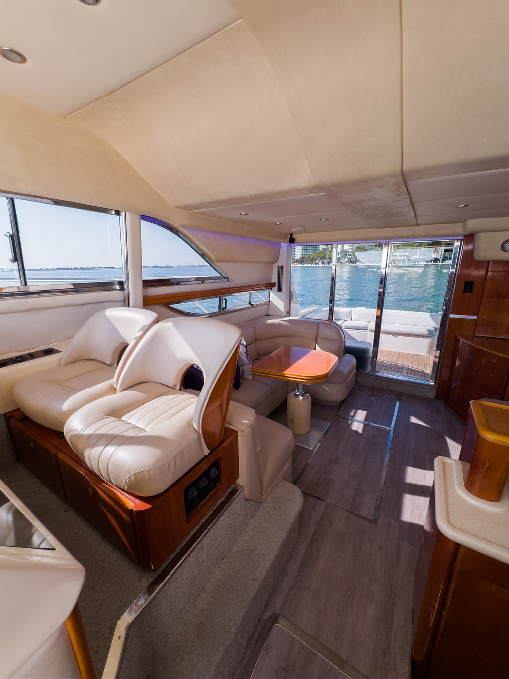 48FT GAZZELLA