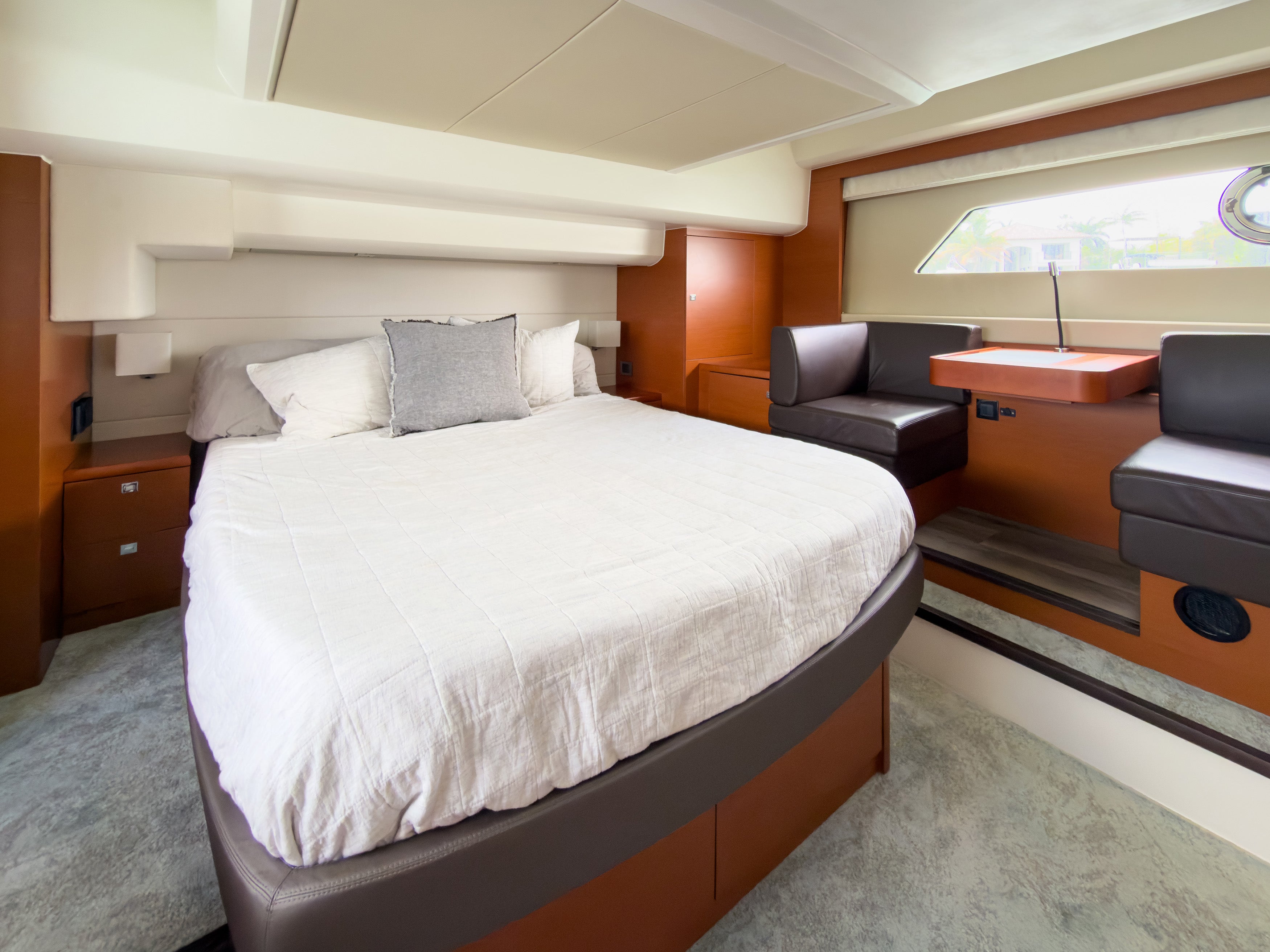 58FT Prestige