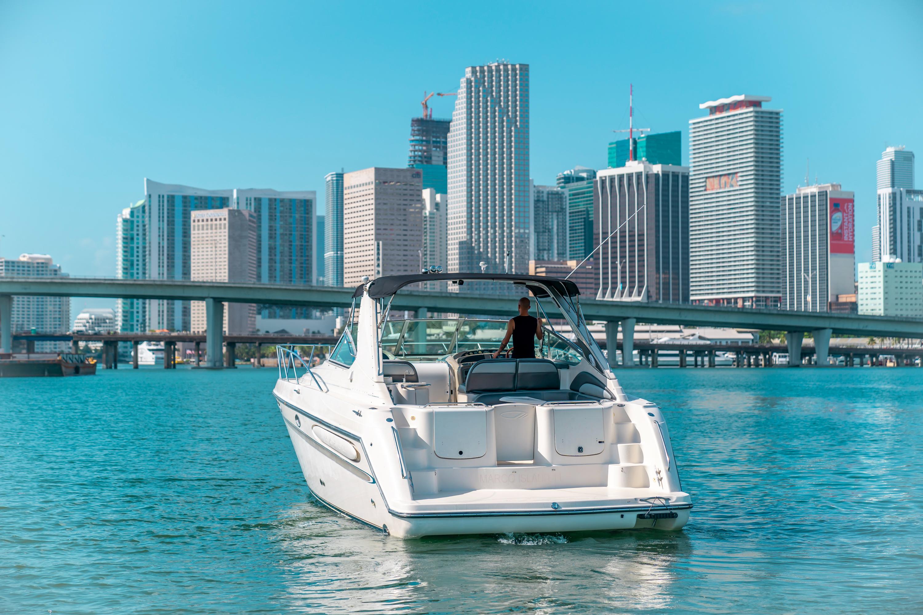 45FT Maxum