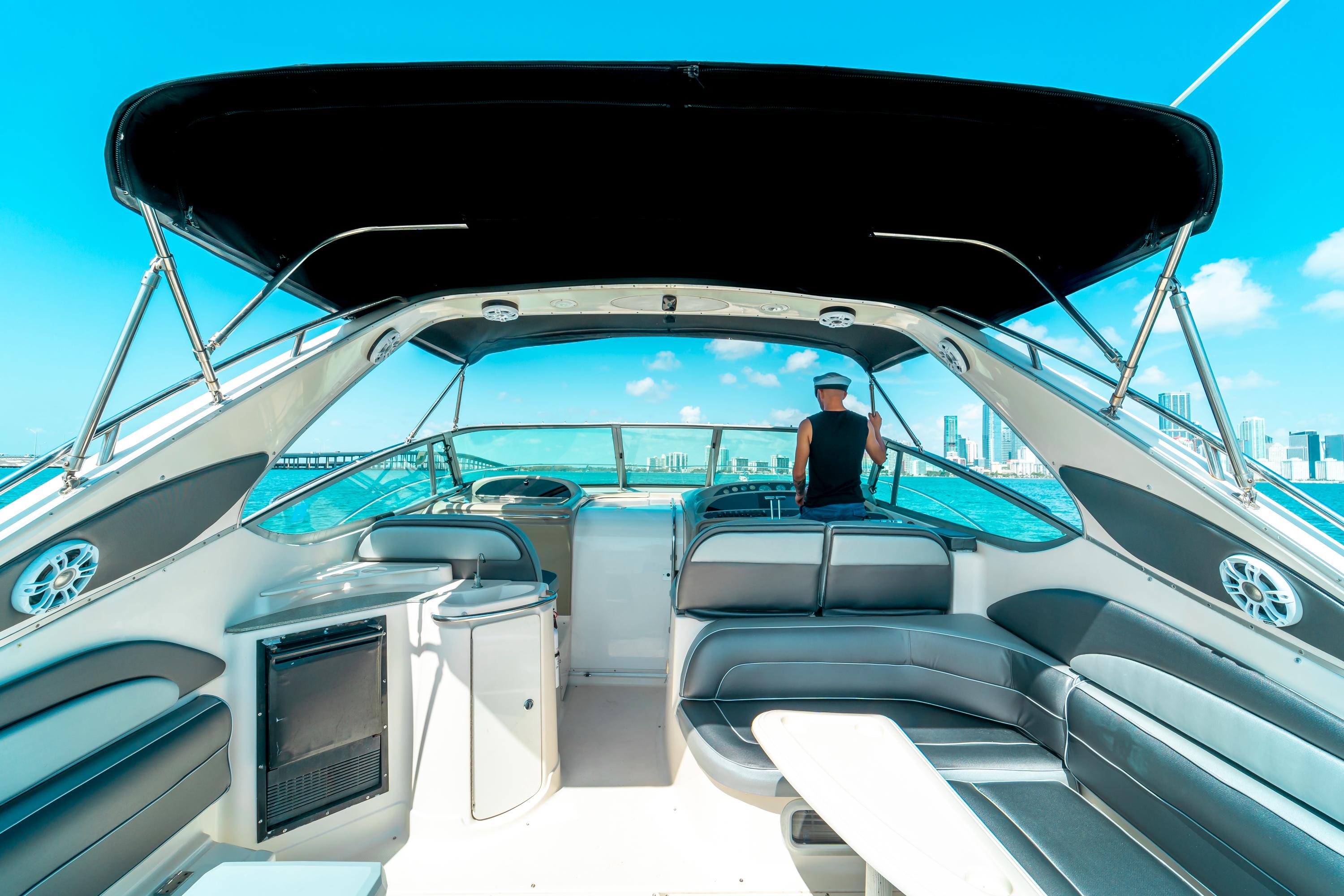 45FT Maxum