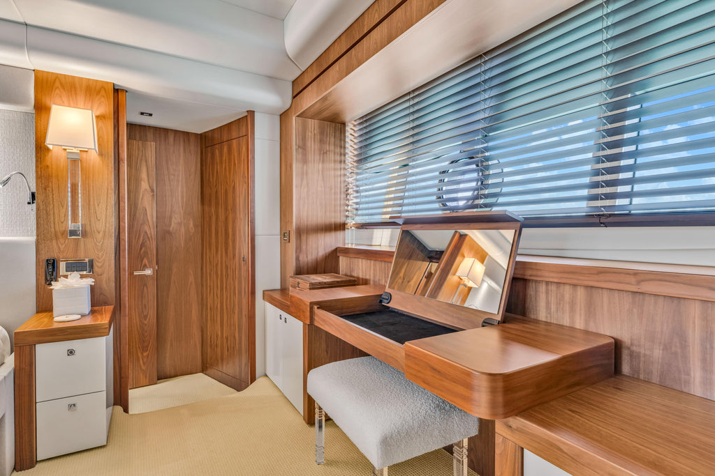 96FT Sunseeker