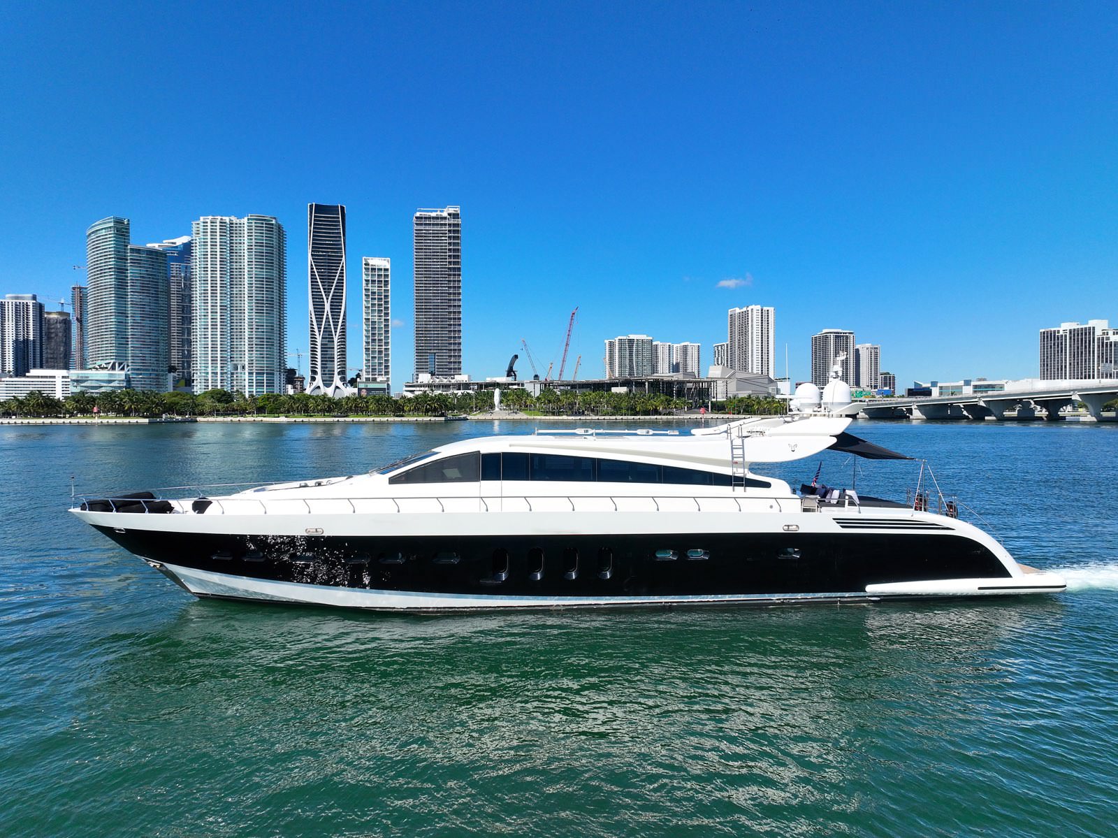 102FT Leopard Sport