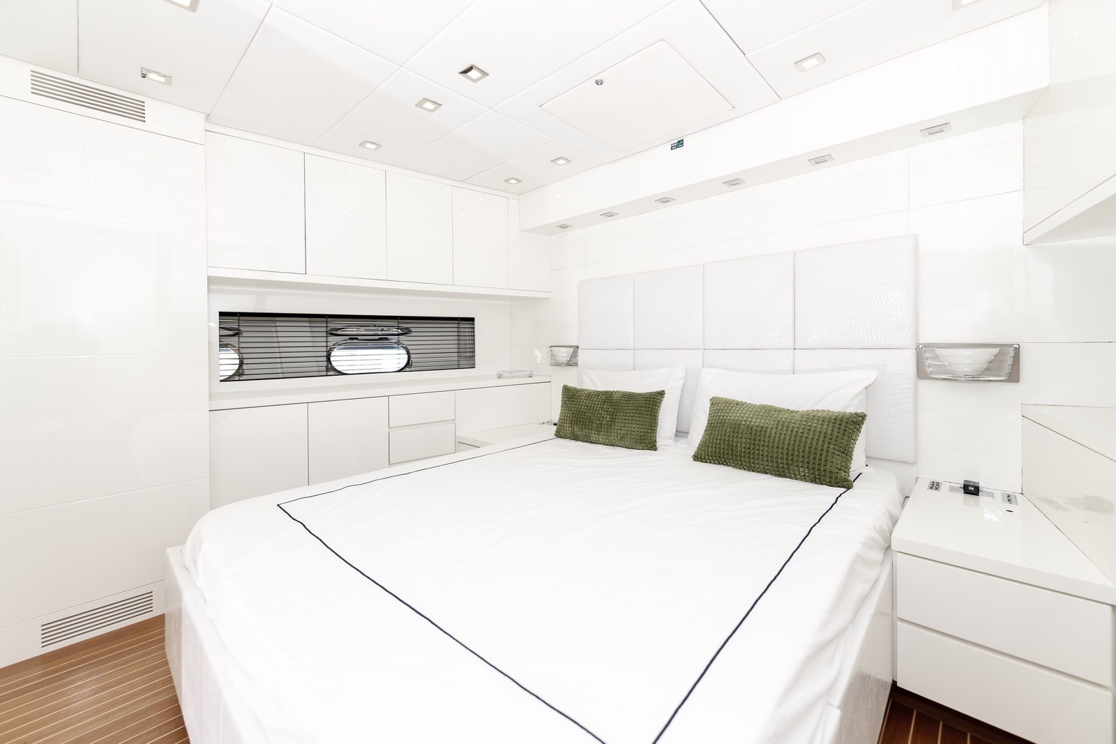 102FT Leopard Sport