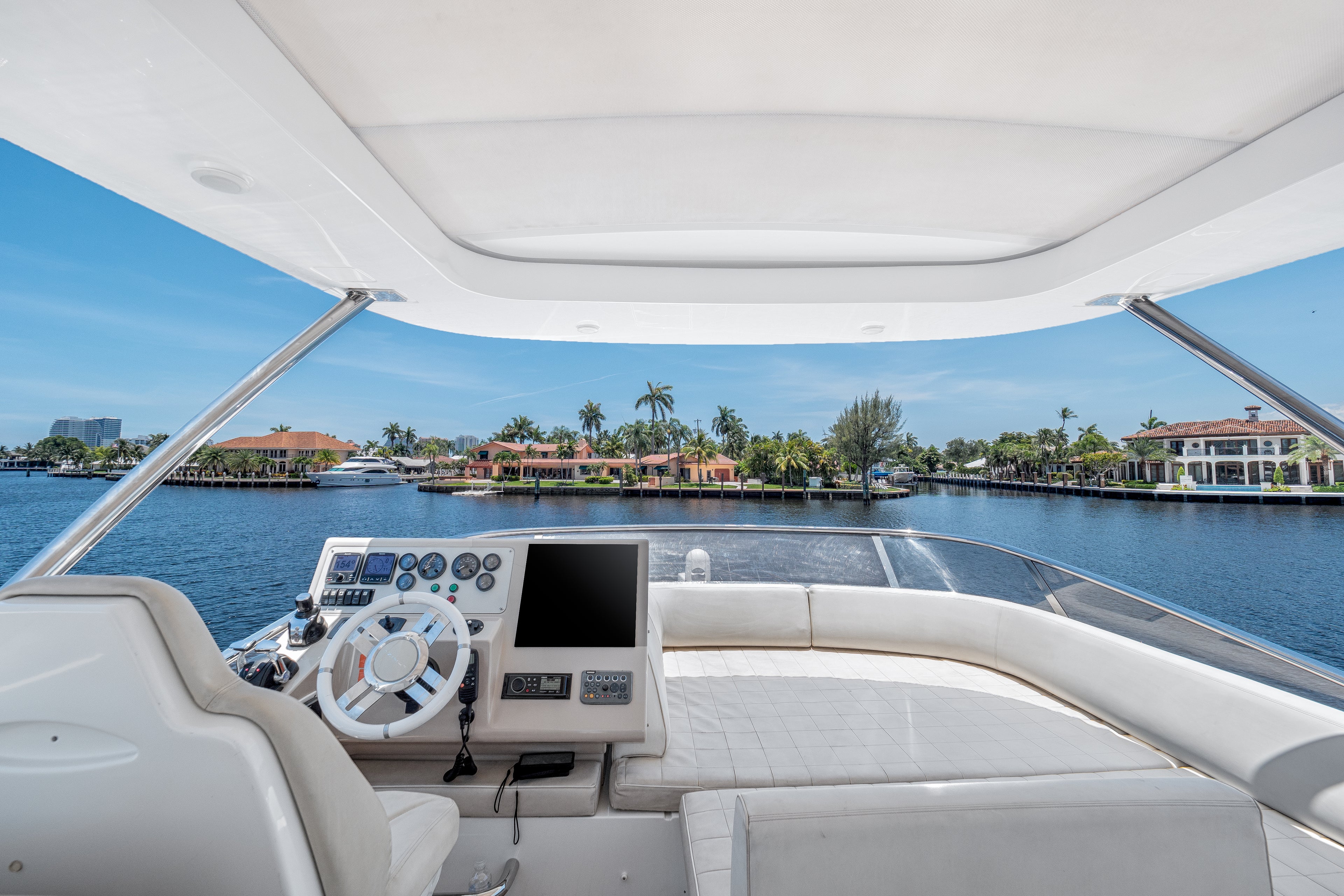 64ft Azimut
