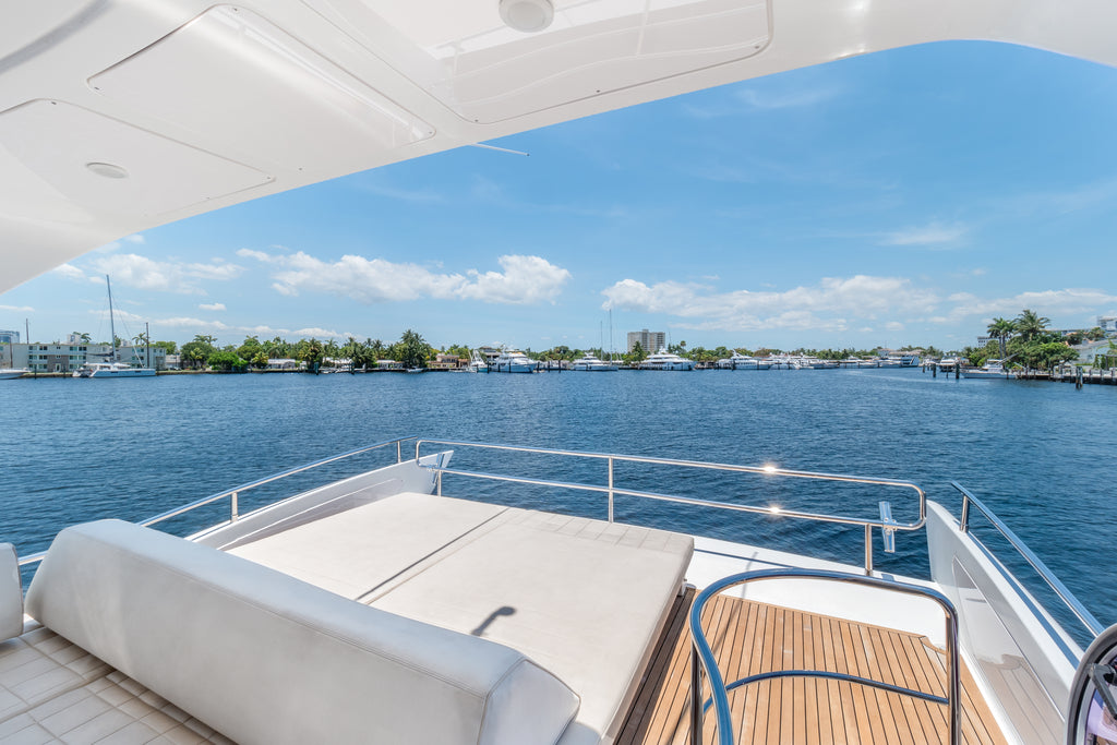 64ft Azimut