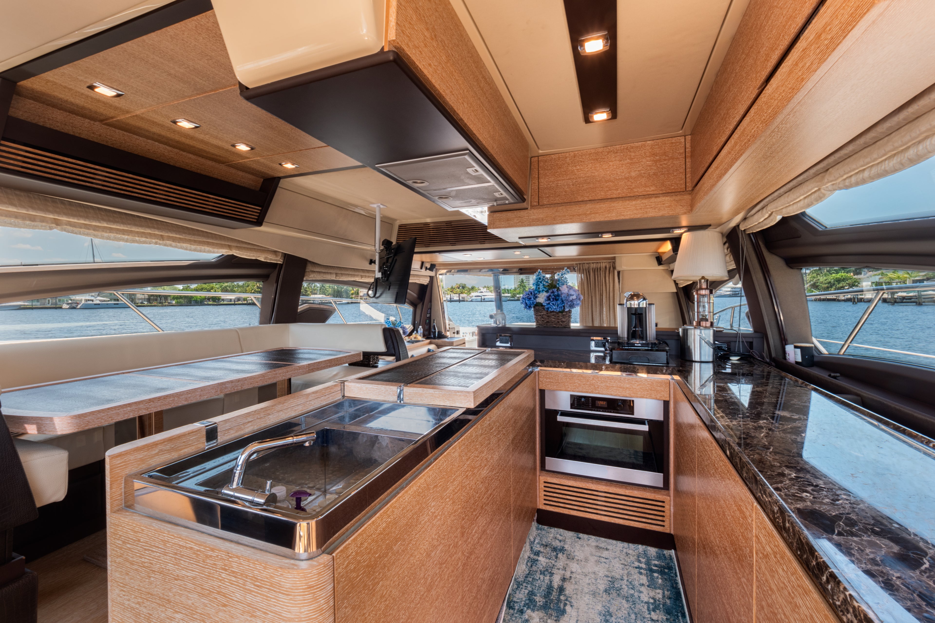64ft Azimut