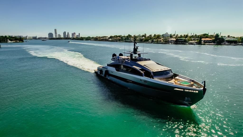 116 FT Pershing GTX