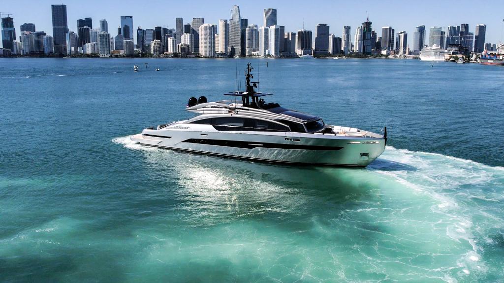 116 FT Pershing GTX