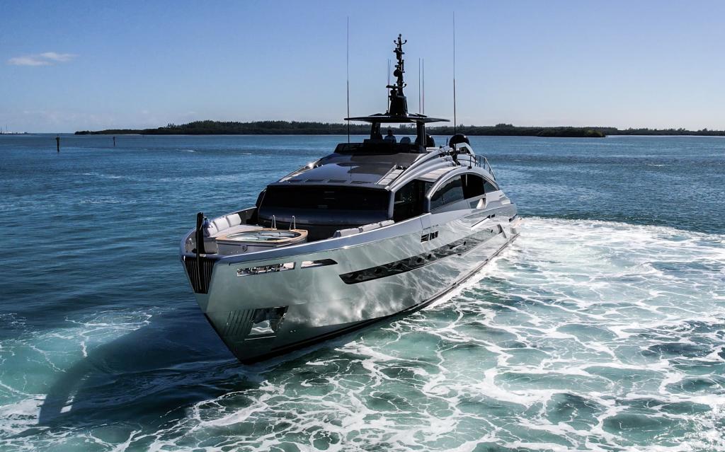 116 FT Pershing GTX