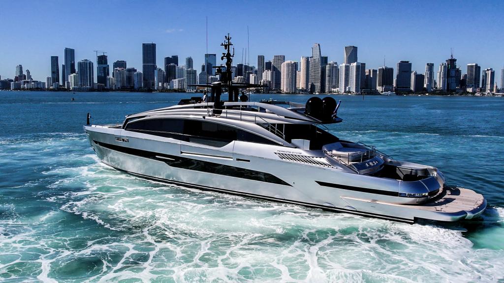 116 FT Pershing GTX
