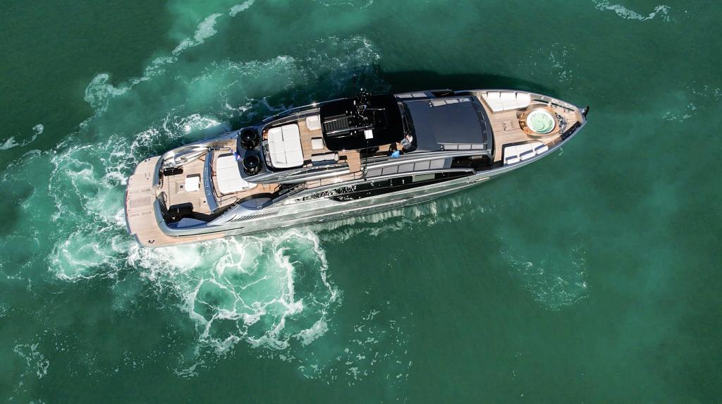 116 FT Pershing GTX
