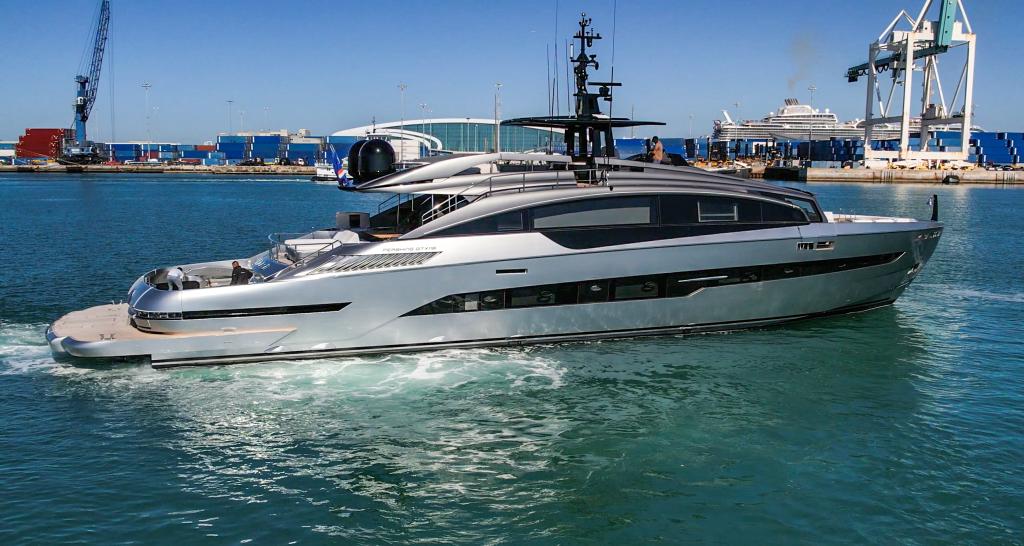 116 FT Pershing GTX